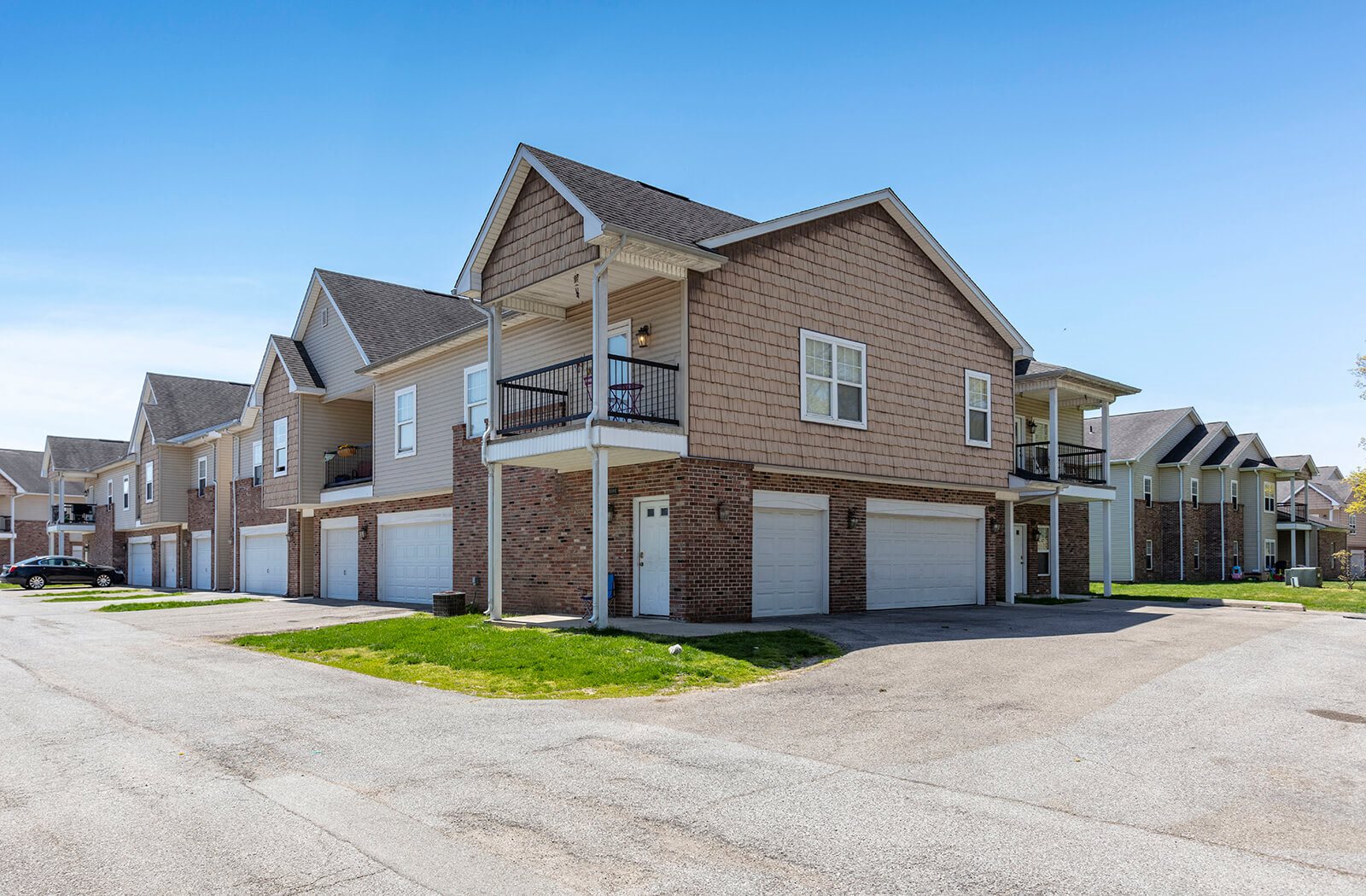 Willow Crossings Apartments Affordable Apartments in Terre Haute, IN